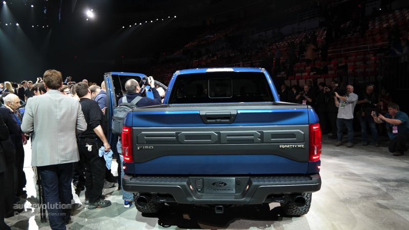 Детройт 2015: Ford показал новый F-150 Raptor с мотором V6