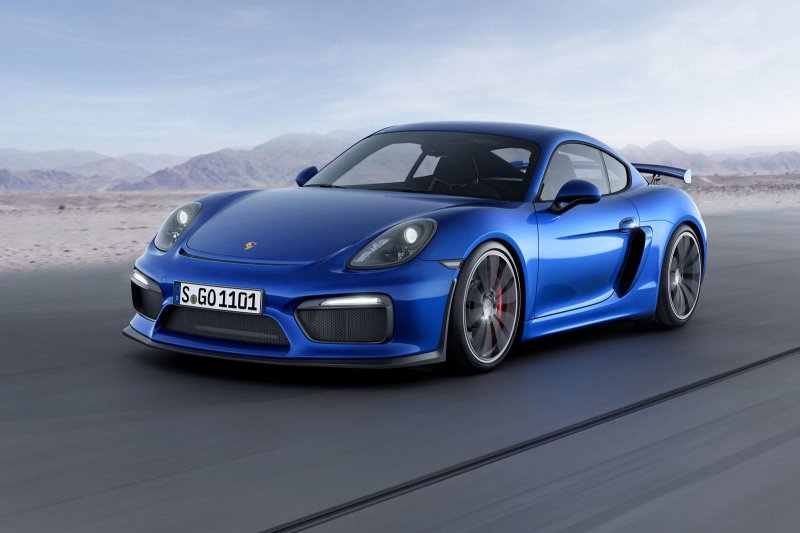 Porsche рассекретил самый мощный Cayman GT4