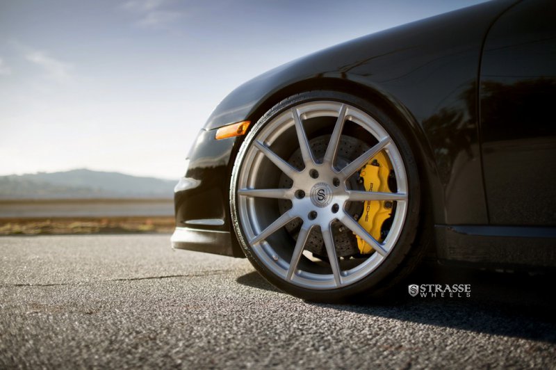 Porsche 997 GT3 на дисках Strasse Wheels