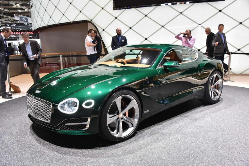 Bentley представил концепт спорткара EXP 10 Speed 6