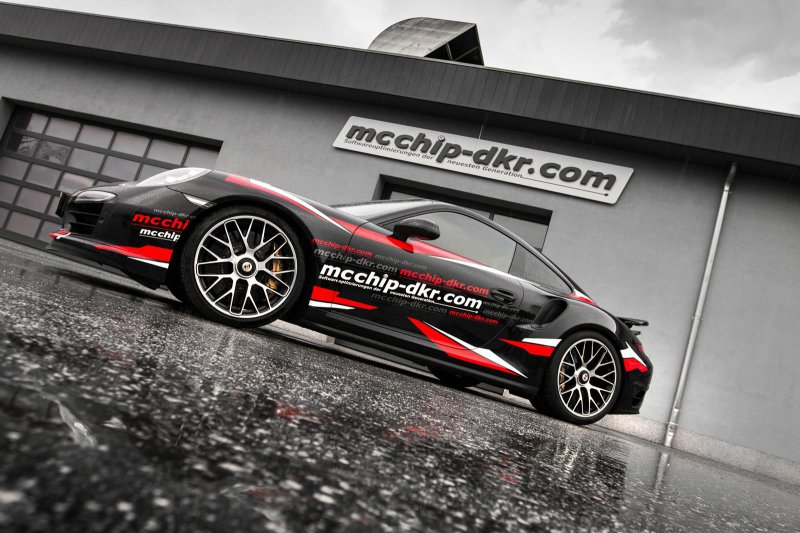 Специалисты из mcchip-dkr увеличили мощность Porsche 911 Turbo S