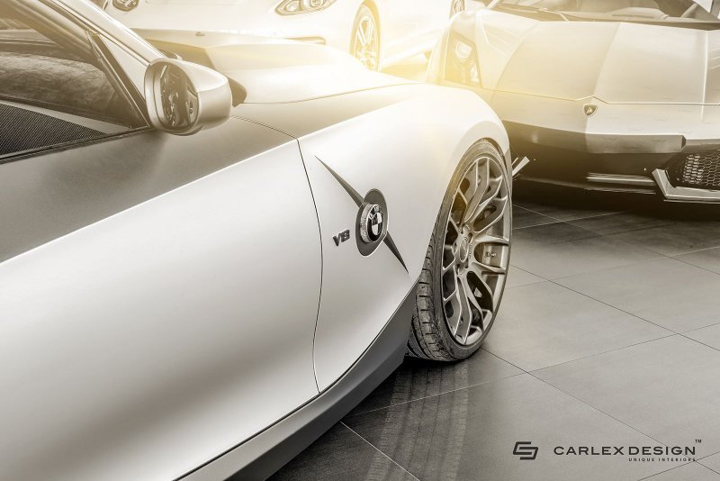 Carlex Design поработал над интерьером BMW Z4 V8