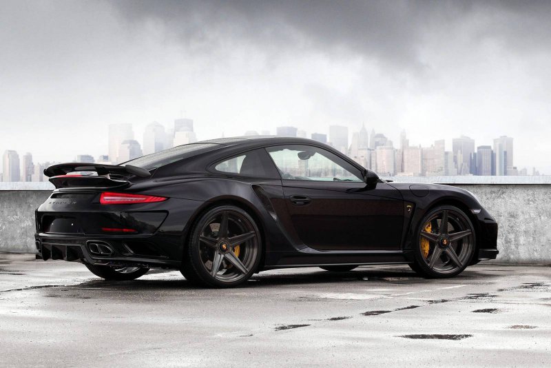 TopCar представил Porsche 911 Stinger GTR