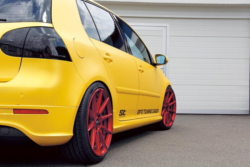 Volkswagen Golf V R32 от RFK Tuning