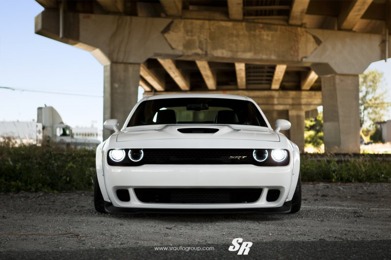 Dodge Challenger Hellcat от SR Auto Group