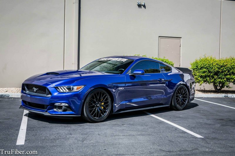 Trufiber преобразил Ford Mustang GT 