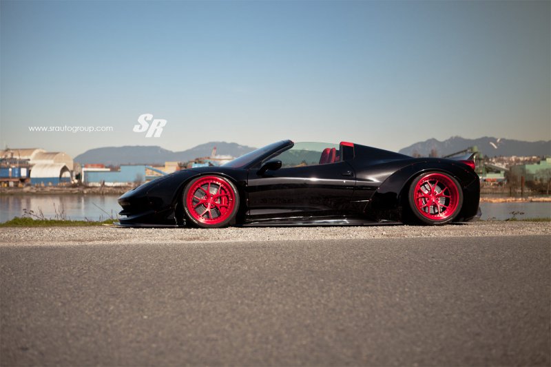 Ferrari 458 Spider от SR Auto Group за 339 000 долларов