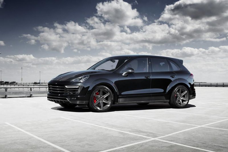 Обновленный Porsche Cayenne в тюнинге TopCar