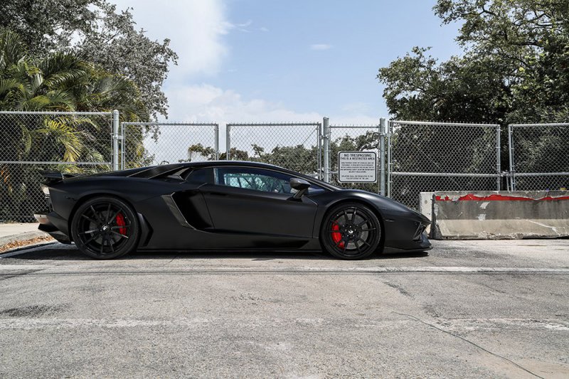 Lamborghini Aventador LP 700-4 от Mansory и Forgiato