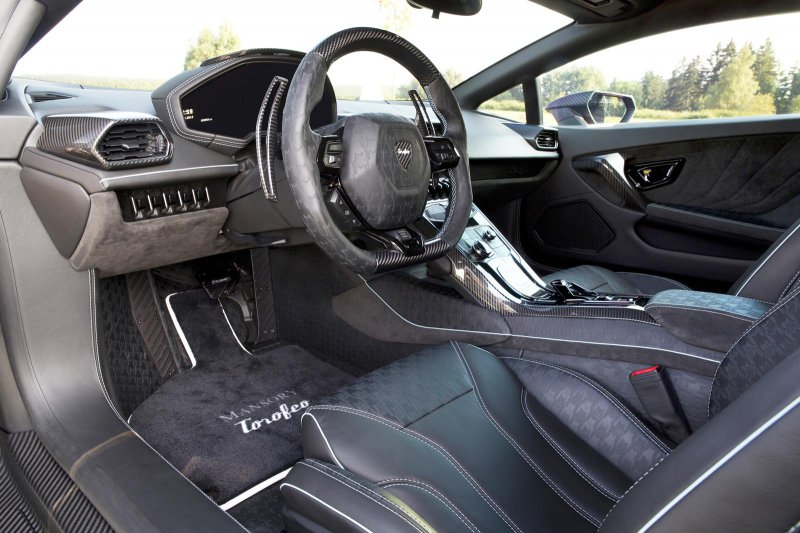 Lamborghini Huracan в исполнении Mansory