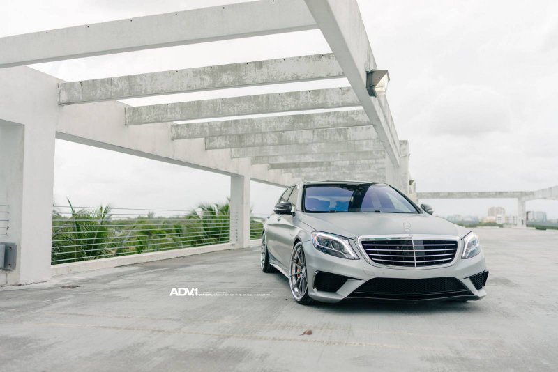 Mercedes-Benz S63 AMG в исполнении Renntech и ADV.1