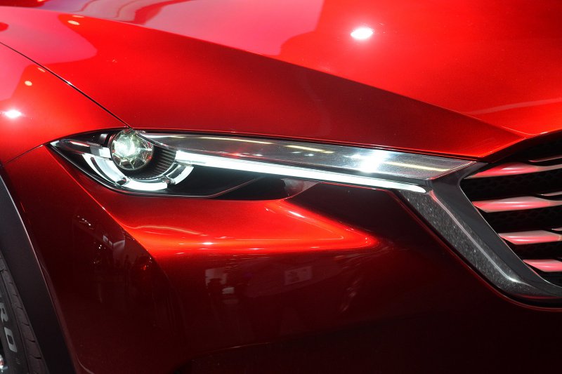 Франкфурт 2015: Mazda показала концепт-кар Koeru