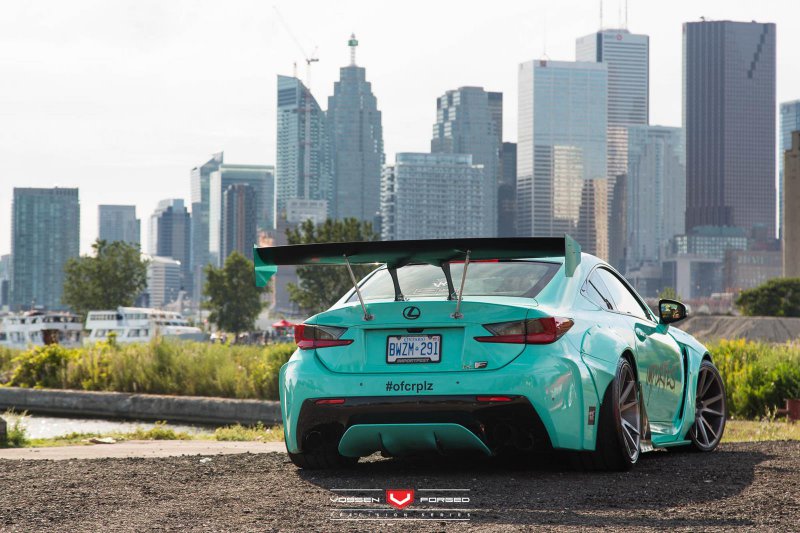 Lexus RC F в обвесах от Rocket Bunny