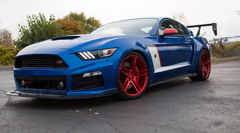 850-сильный Ford Mustang в исполнении Roush