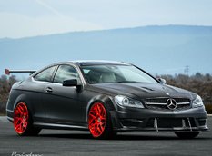 Mercedes-Benz C63 AMG от мастерской Weistec Engineering