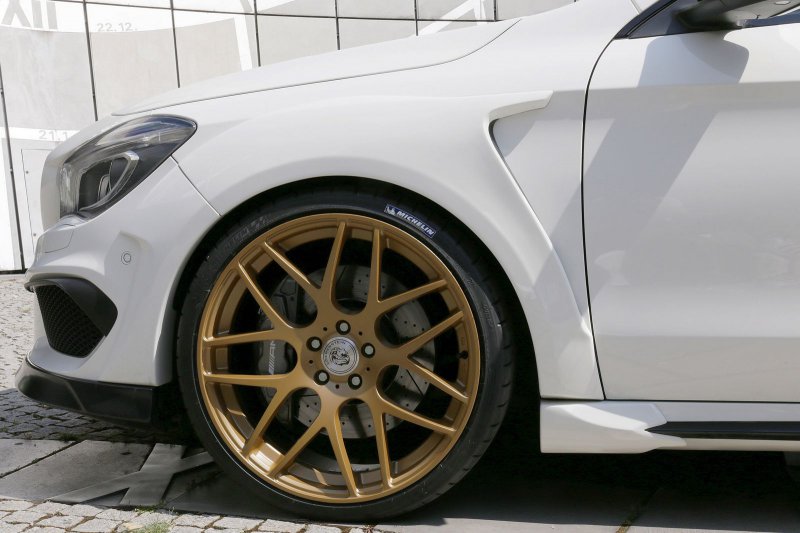 Mercedes-AMG CLA 45 в тюнинге от Loewenstein