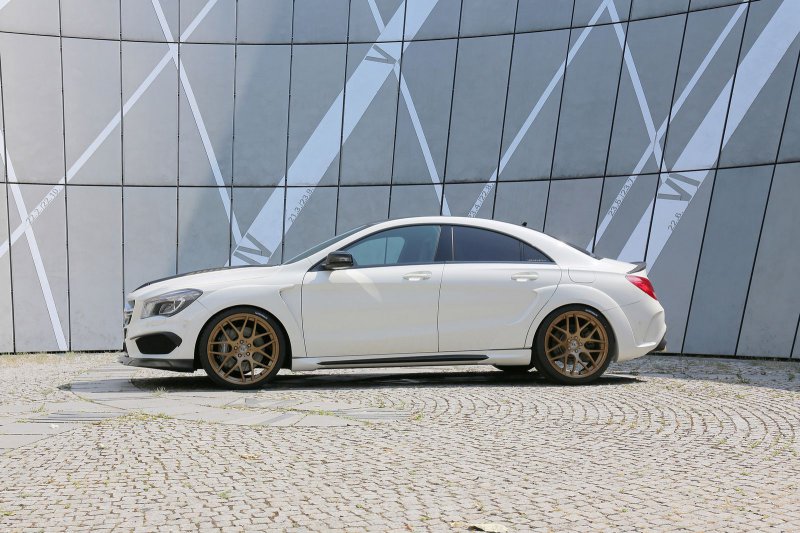 Mercedes-AMG CLA 45 в тюнинге от Loewenstein