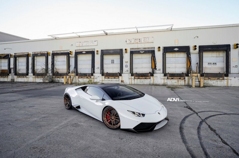 Lamborghini Huracan на дисках от ADV.1 Wheels