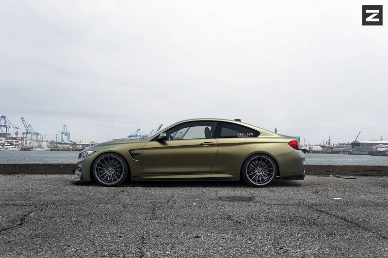 Золотой BMW M4 в исполнении Zito Wheels