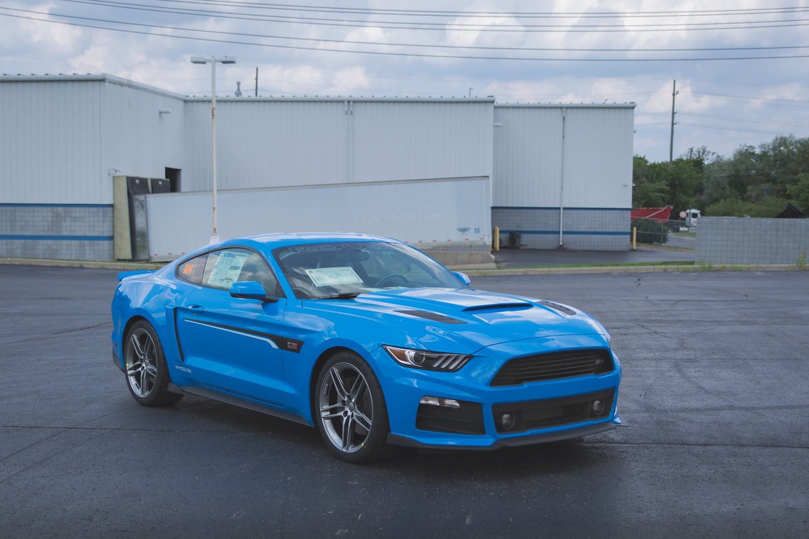 Ford Mustang РіРѕР»СѓР±РѕР№