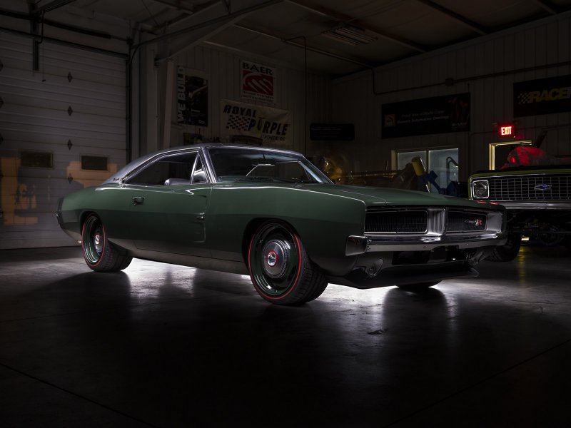 Ringbrothers вдохнули жизнь в классический Dodge Charger 1969