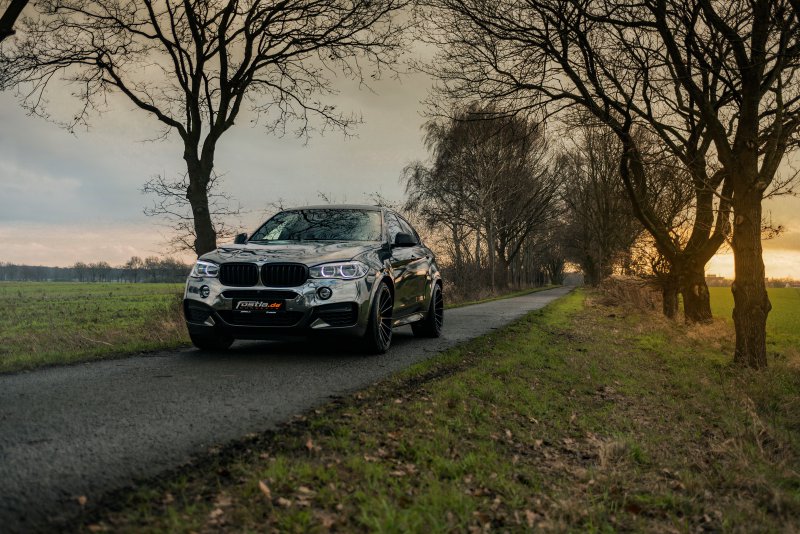 BMW X6 M50D в тюнинге Fostla и Hamann