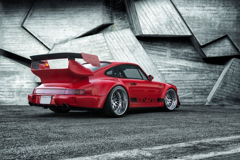 На аукцион выставили редкий Porsche 911от Rauh Welt Begriff