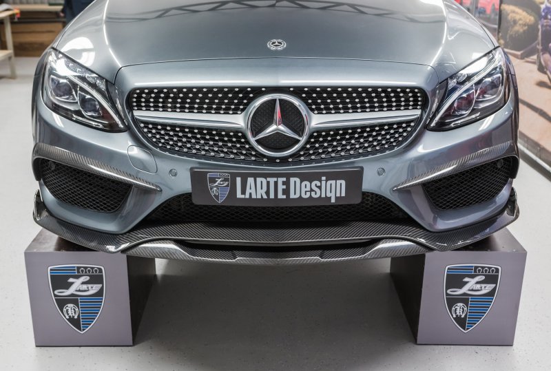 LARTE Design кастомизировали Mercedes C-class в честь своего 6-летия