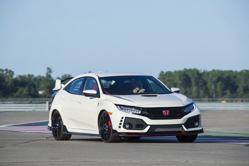 Honda Civic Type R в тюнинге Hondata