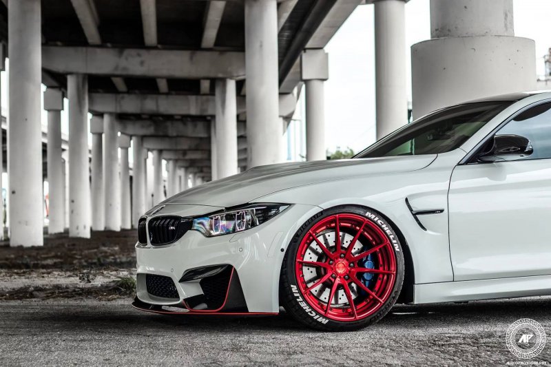 702-сильная BMW M4 от мастеров ADV1 Wheels