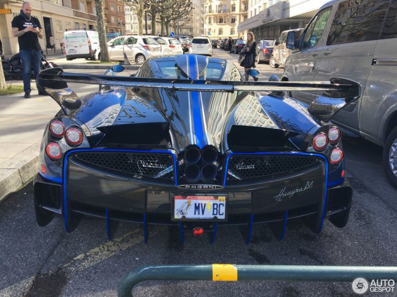 Единственная в своем роде Pagani Huayra BC Macchina Volante