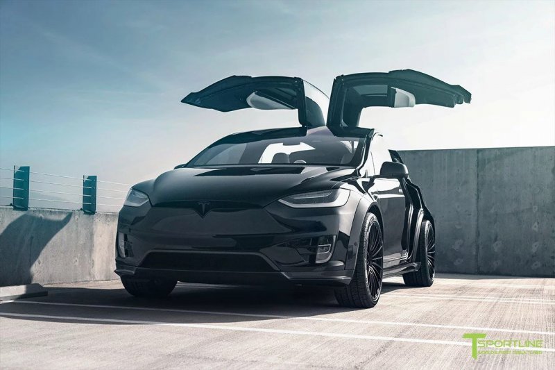 Tesla Model X в агрессивном дизайне от T Sportline