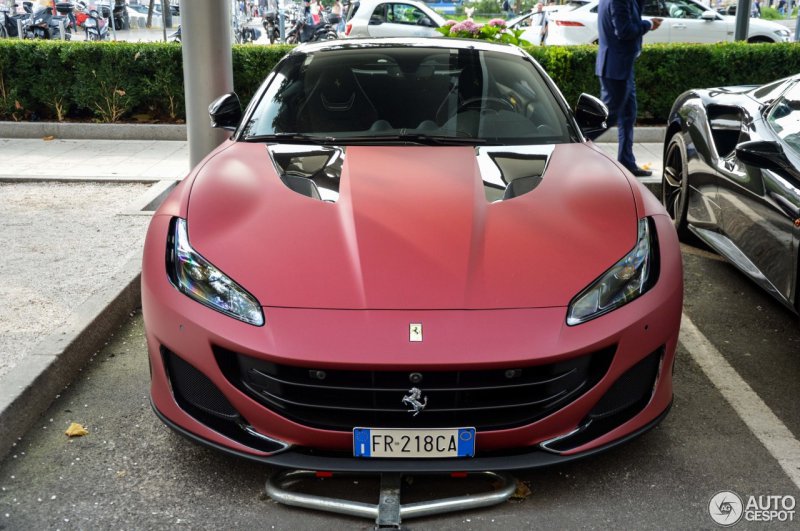 Уникальный двухцветный Ferrari Portofino