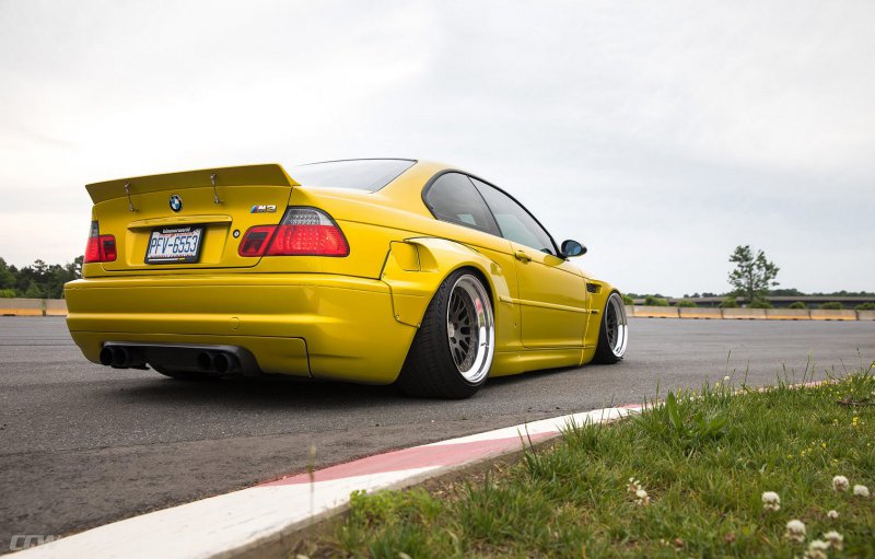 Заряженная версия BMW M3 E46 в обвесе от Rocketbunny