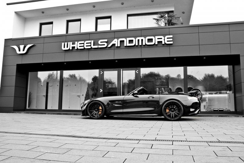 Mercedes-AMG GT R Roadster в исполнении мастерской Wheelsandmore