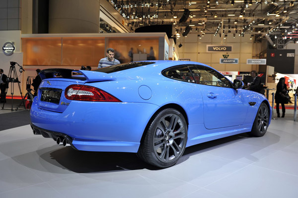 XKR-S – новинка от Jaguar