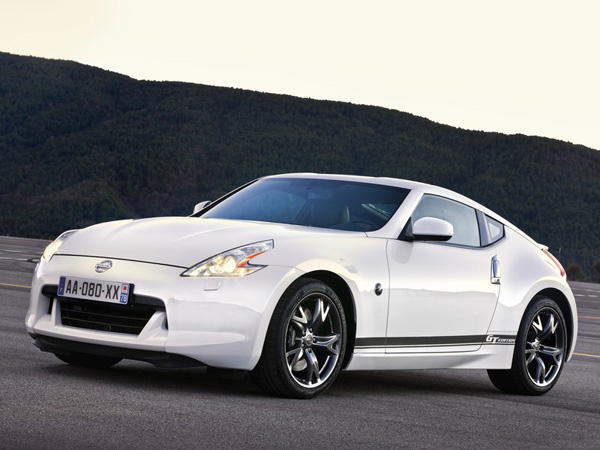 Nissan готовит ограниченную версию 370Z GT Edition