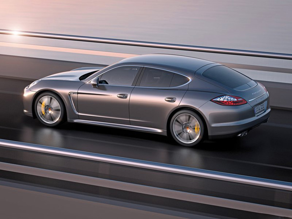 Porsche Panamera Turbo S - новинка от Порше!