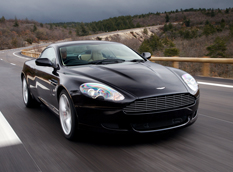 Aston Martin DB9 - самый любимый спорткар Англии