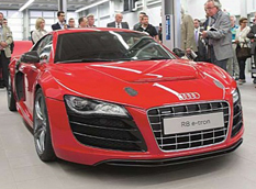 Серийный Audi R8 e-tron появится в 2012 году