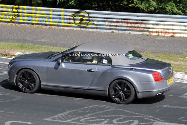 Bentley тестирует новый кабриолет Continental GTC