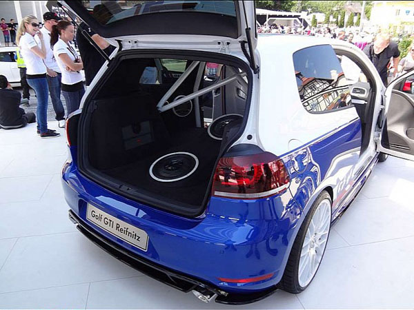 Volkswagen и APR представили Golf GTI Reifnitz 