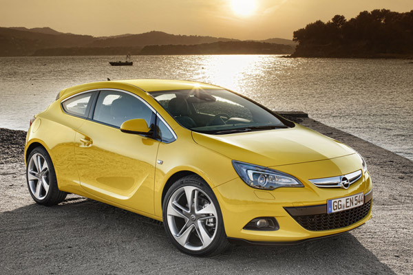 Opel официально представил новый Astra GTC 2012