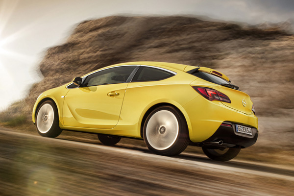 Opel официально представил новый Astra GTC 2012