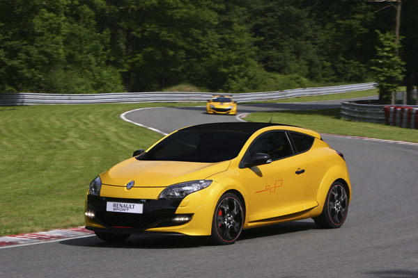 Renault Megane RS Trophy - эксклюзивный выпуск 