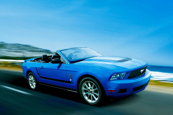 Японский Ford Mustang V6 Sport Appearance