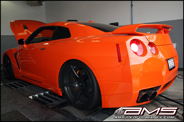 Nissan GT-R Agent Orange от AMS Performance 
