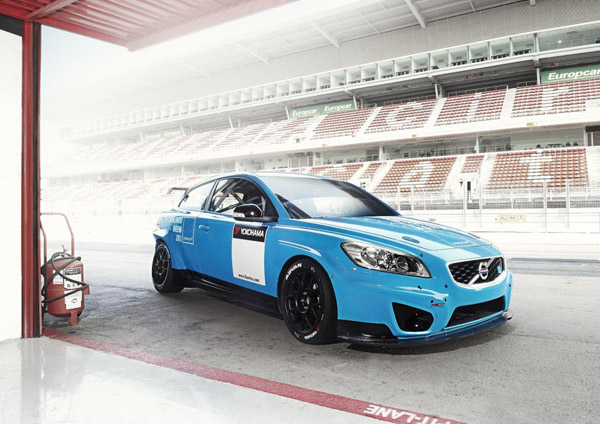 Спортивный Volvo C30 PCP поступит в серию