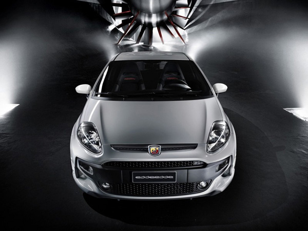 Abarth Punto Evo esseesse уже в продаже 