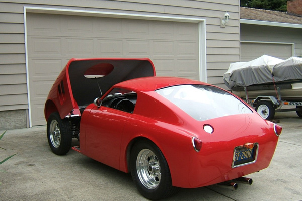 Triumph TR3 переделанный под Ferrari 250 GTO  